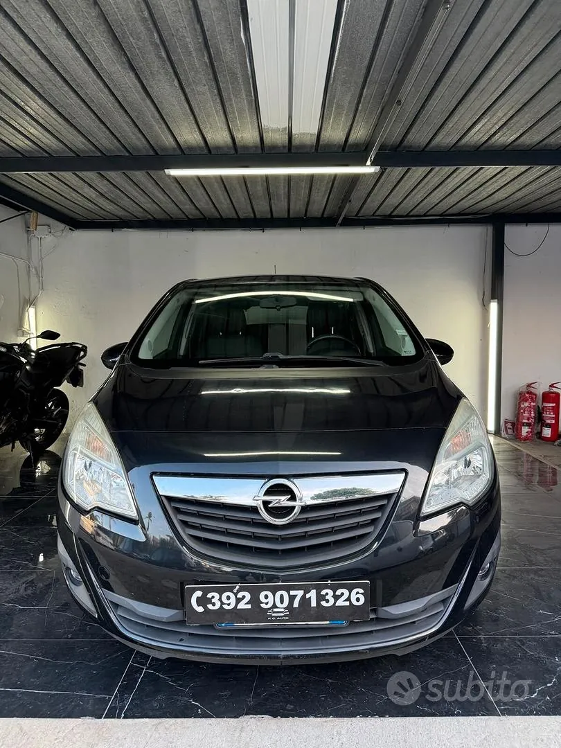 Opel Meriva 2013 photo 2