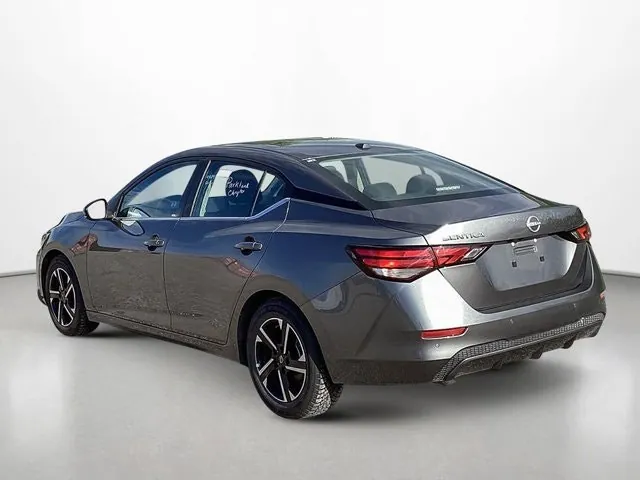 Nissan Sentra 2025 photo 4