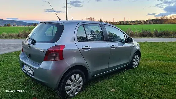 Toyota Yaris 2008 photo 5