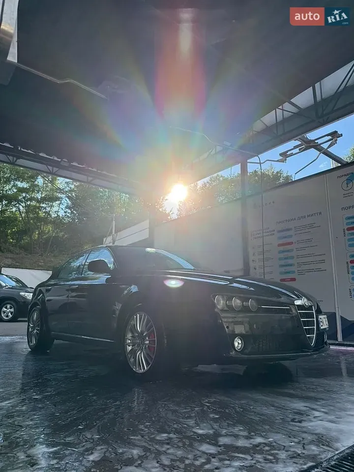 Alfa Romeo 159 2007 photo 5