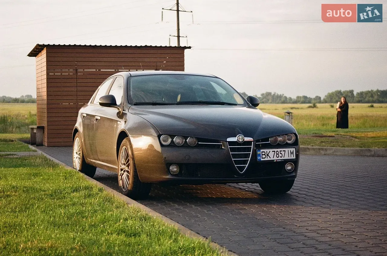 Alfa Romeo 159 2007 photo 3