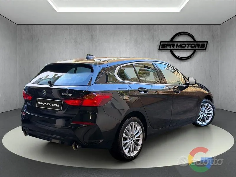 BMW 1 Series 2022 photo 4