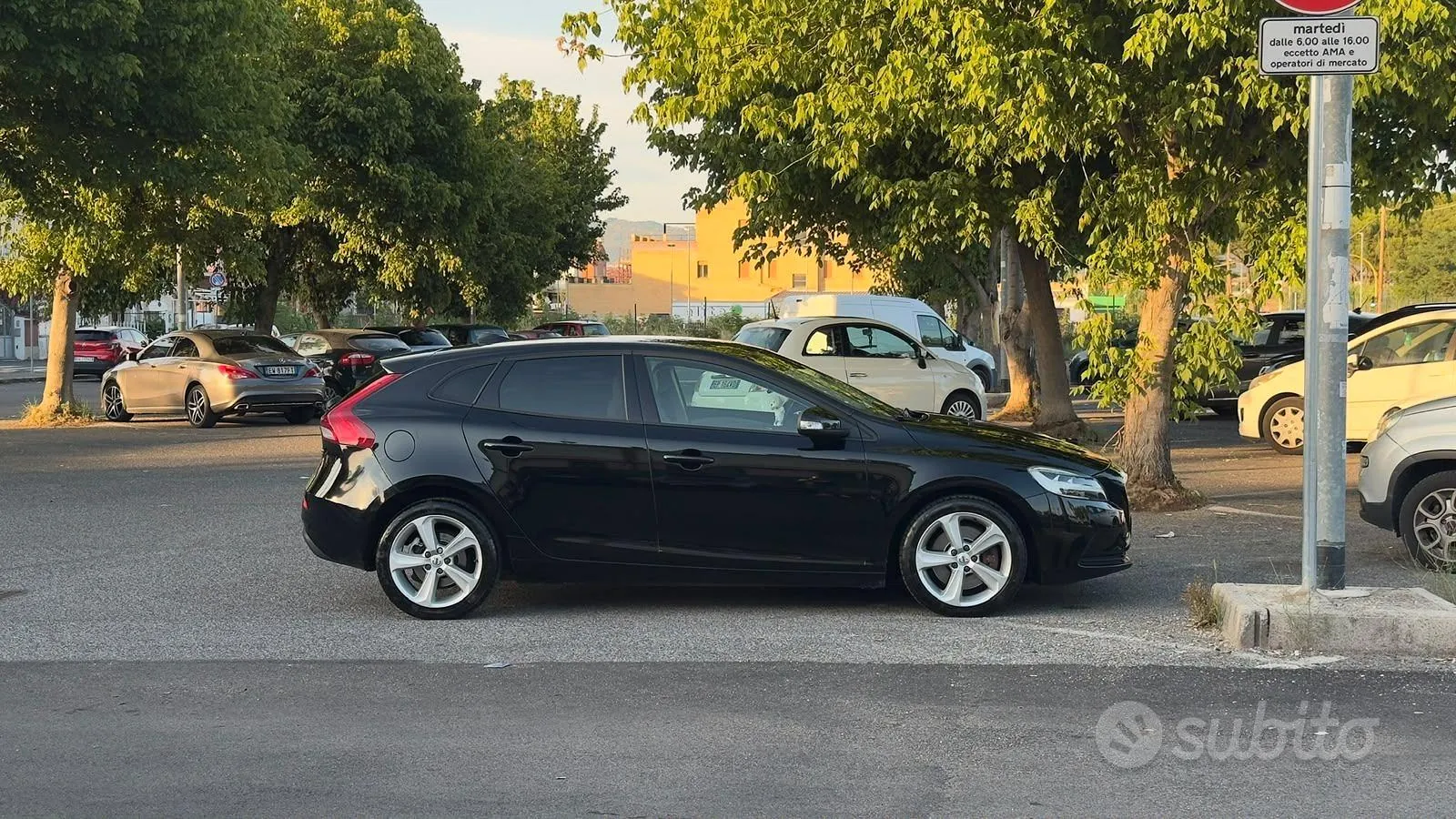 Volvo V40 2017 photo 5