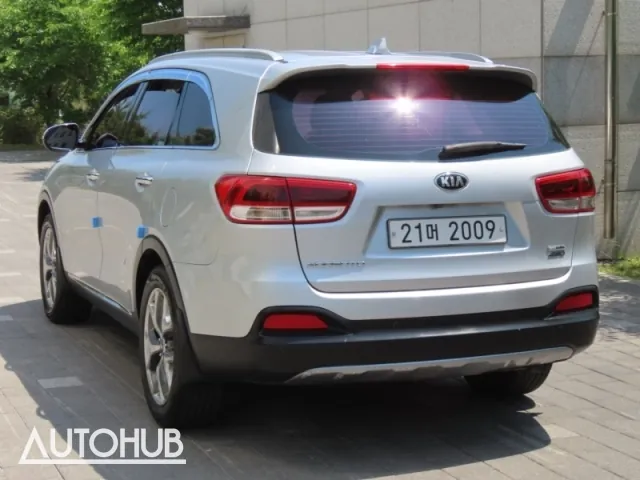 Kia Sorento 2015 photo 4