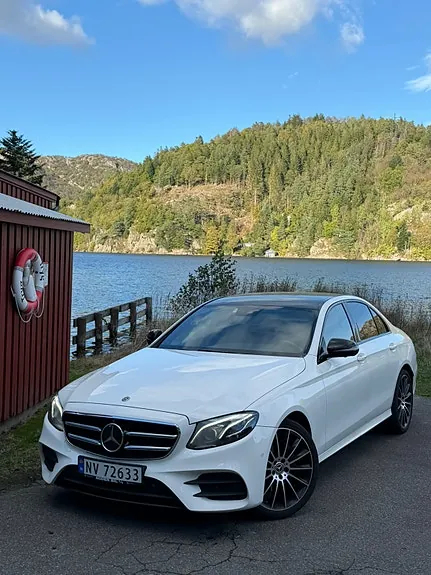 Mercedes-Benz E220 D