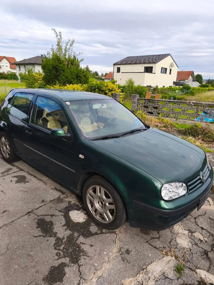 Volkswagen Golf 2000 photo 2