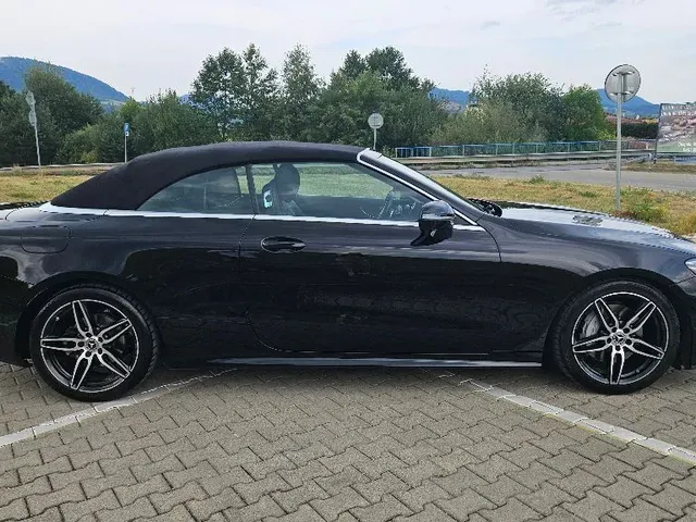 Mercedes-Benz E-Class 2020 photo 3