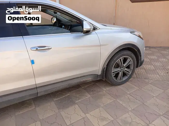 Hyundai Santa Fe 2015 photo 2