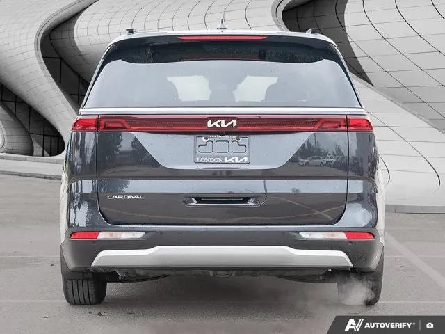 Kia Carnival 2023 photo 4