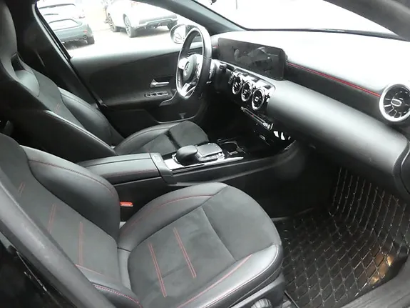Mercedes-Benz A250 E 2023 photo 5