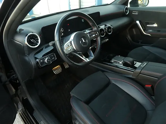 Mercedes-Benz A250 E 2023 photo 4