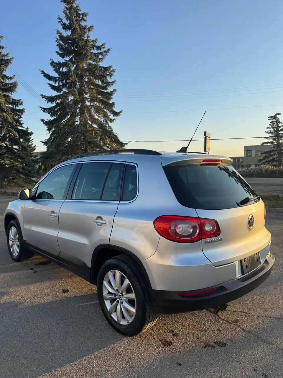 Volkswagen Tiguan 2011 photo 3