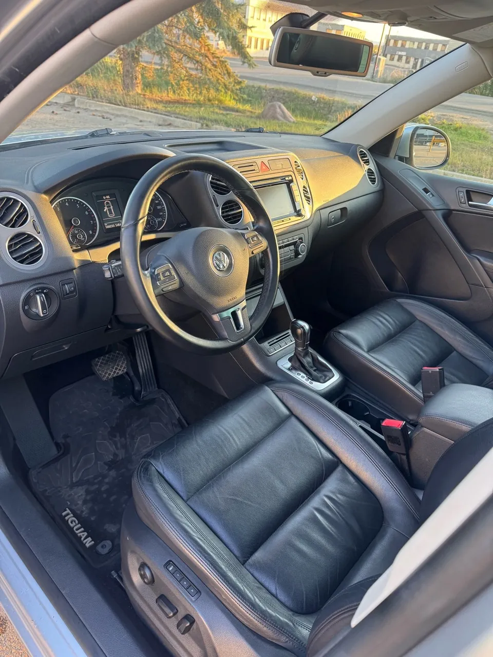 Volkswagen Tiguan 2011 photo 5