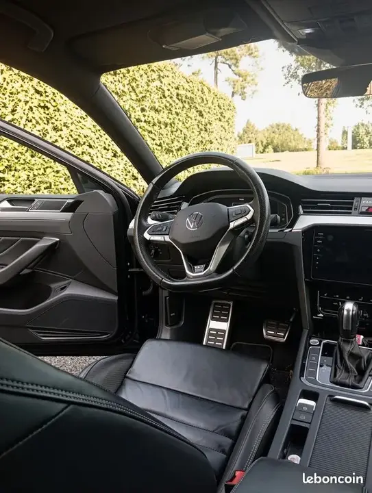Volkswagen Passat 2021 photo 3