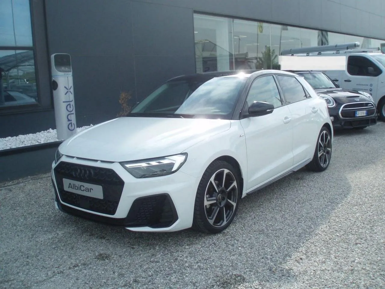 Audi A1 2025 photo 3