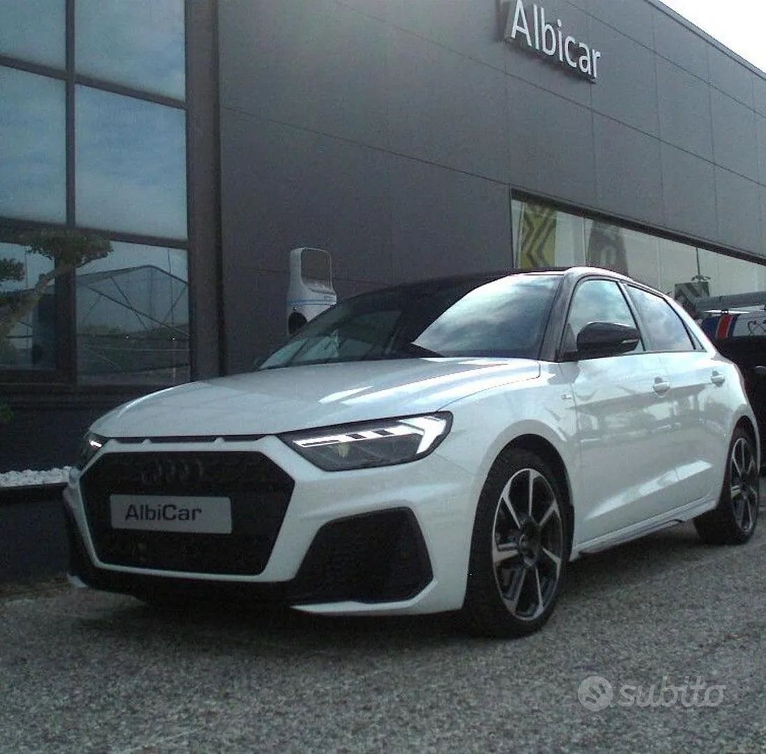 Audi A1 2025 photo 5