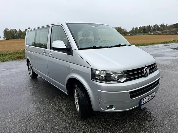 Volkswagen Caravelle 2012 photo 2
