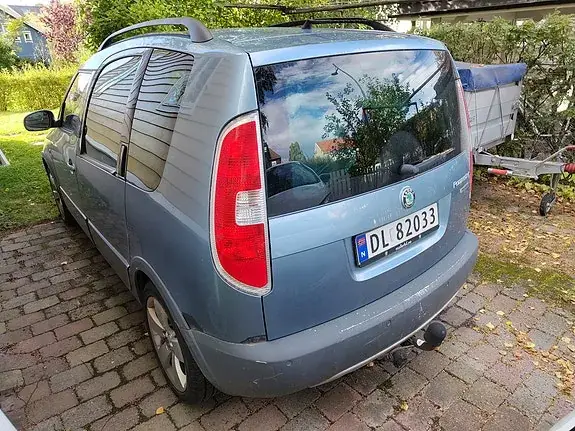 Skoda Roomster 2008 photo 3