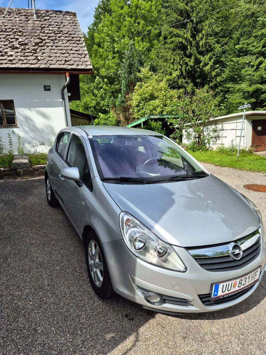 Opel Corsa 2008 photo 2