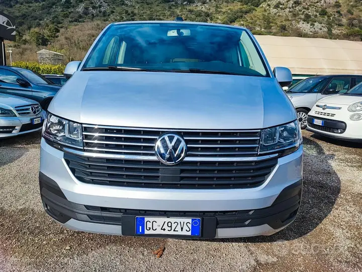 Volkswagen Caravelle 2020 photo 2