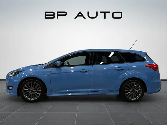Ford Focus 2017 photo 2