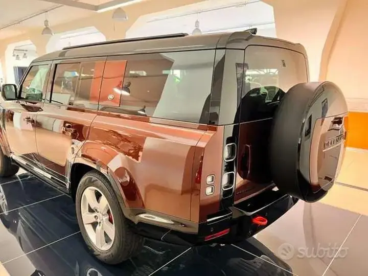 Land Rover Defender 2026 photo 4