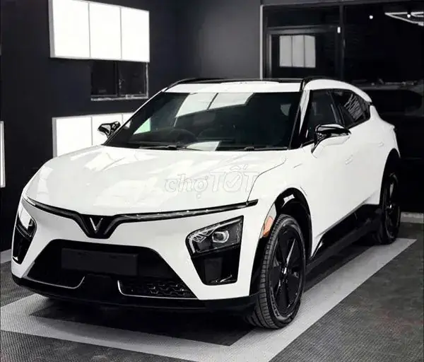 Vinfast Vf7