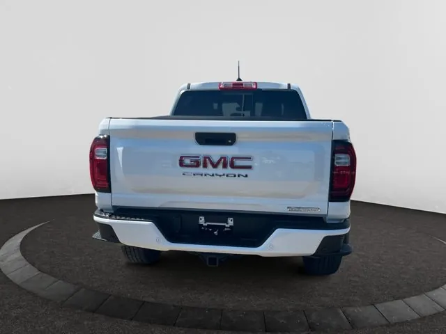 GMC Canyon 2026 photo 4