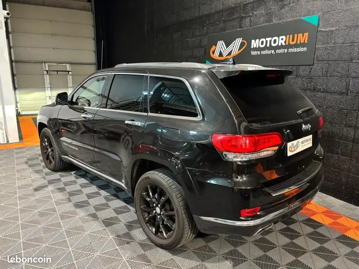 Jeep Grand Cherokee 2015 photo 3