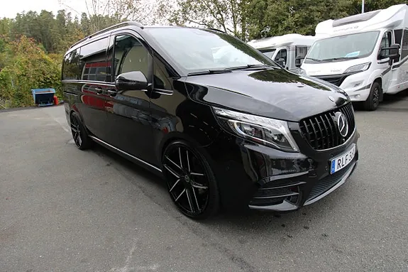 Mercedes-Benz V250 2018 photo 2