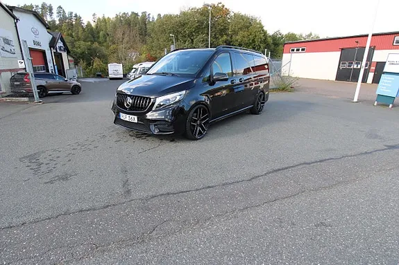 Mercedes-Benz V250 2018 photo 3