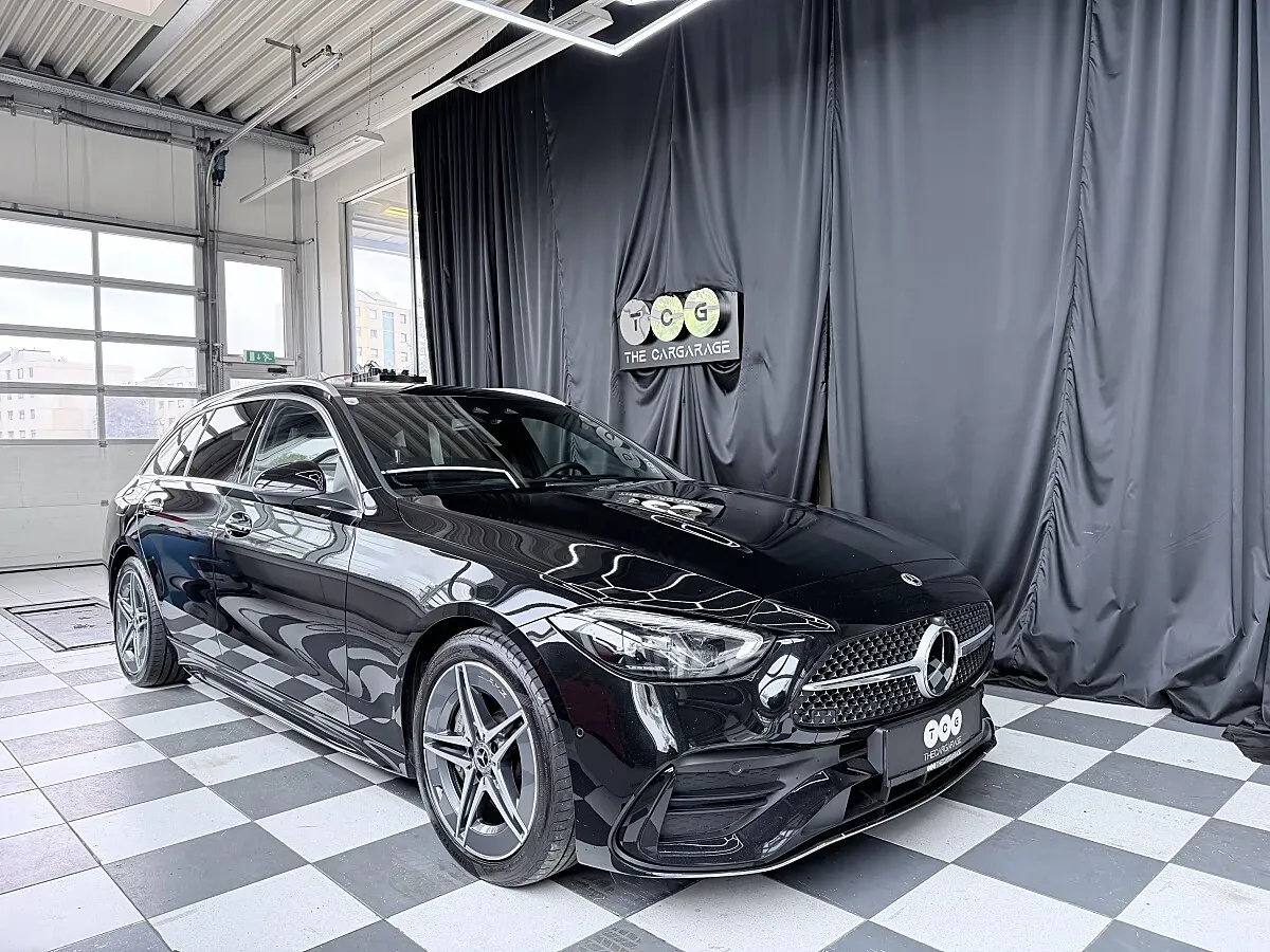 Mercedes-Benz C-Class 2023 photo 3