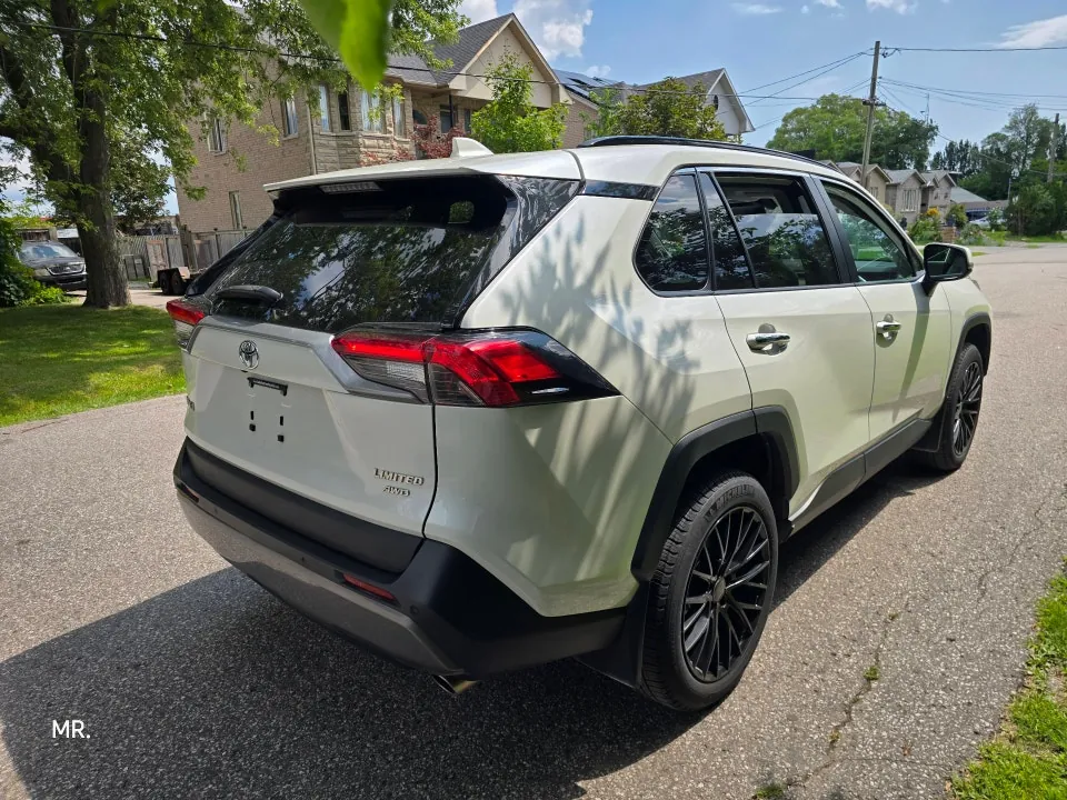 Toyota Rav4 2019 photo 5
