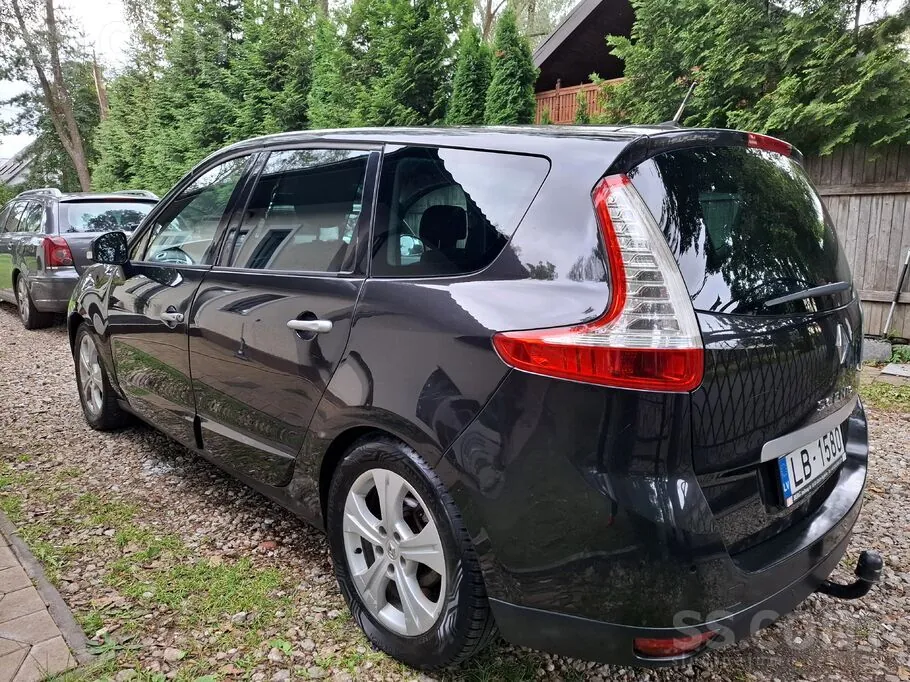 Renault Grand Scenic 2010 photo 3