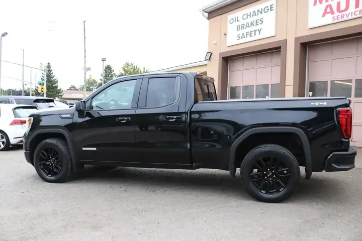 GMC Sierra 1500 2021 photo 2