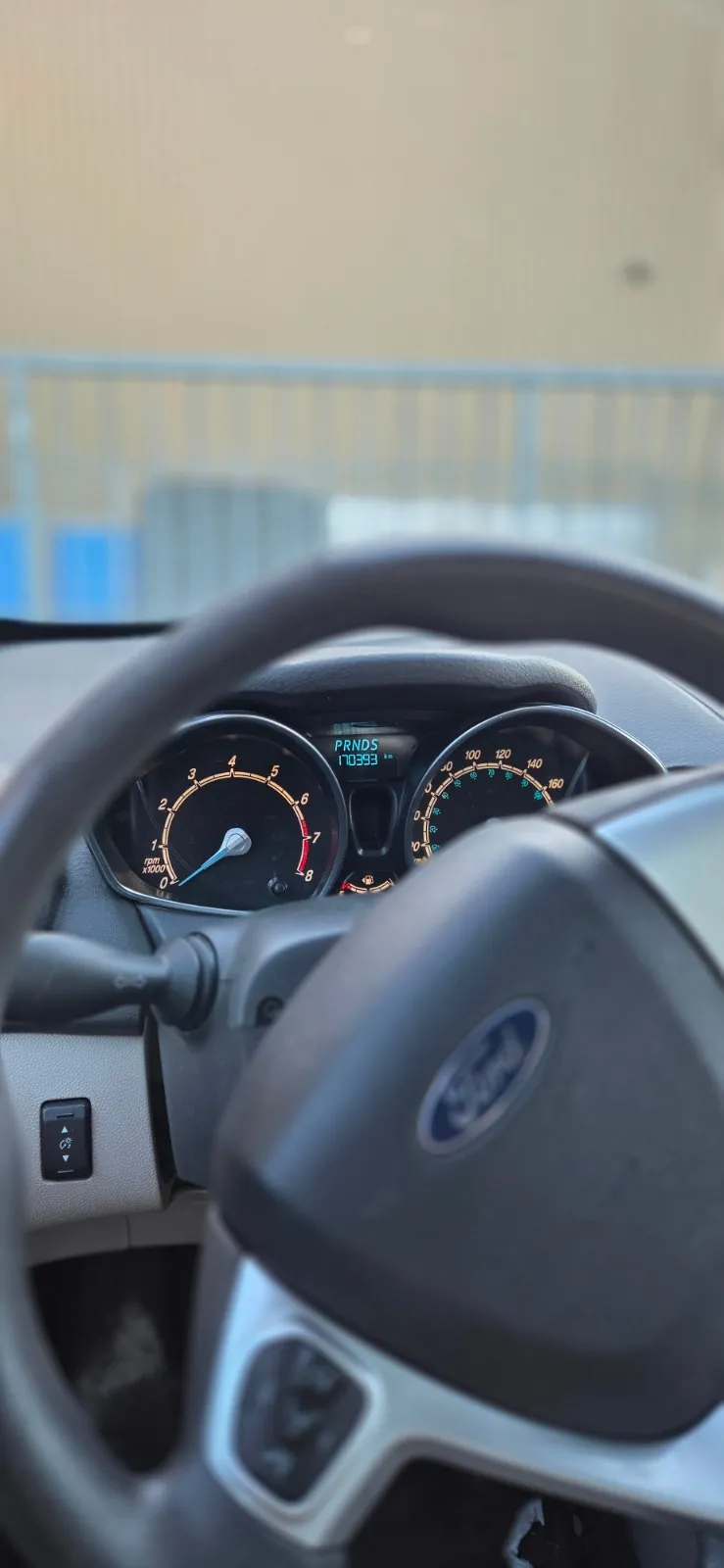 Ford Fiesta 2014 photo 4