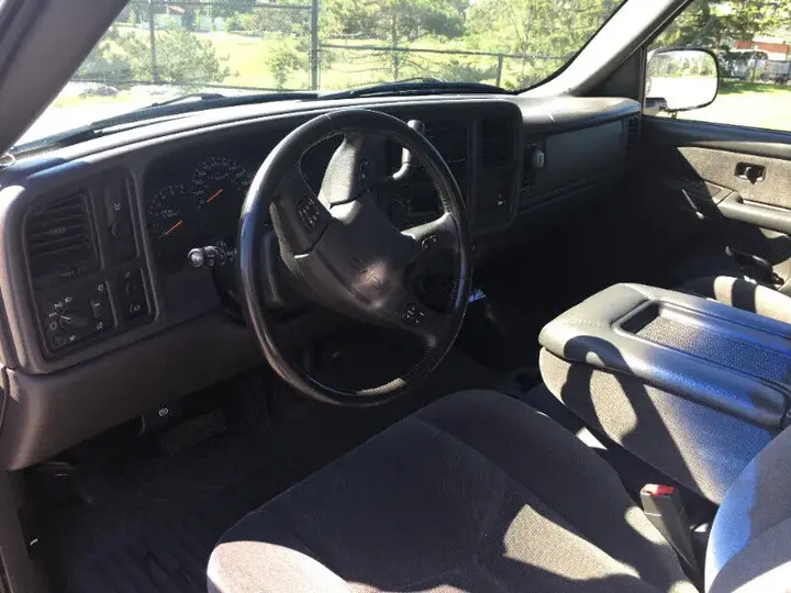 GMC Sierra 1500 2003 photo 4