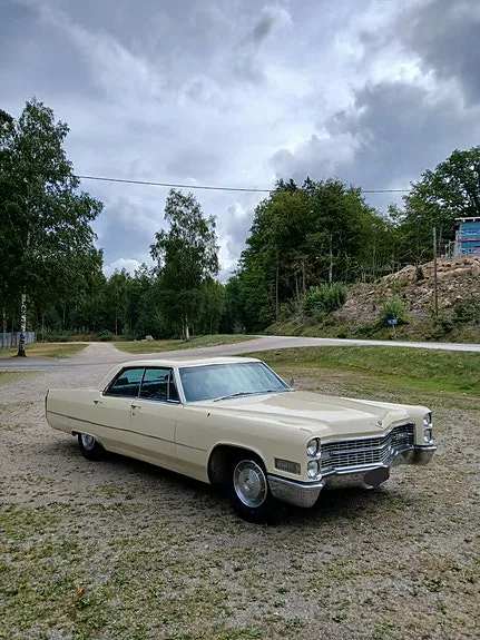 Cadillac Hardtop