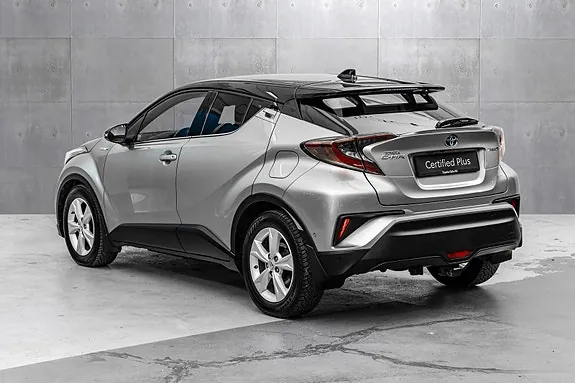 Toyota C-Hr 2017 photo 3