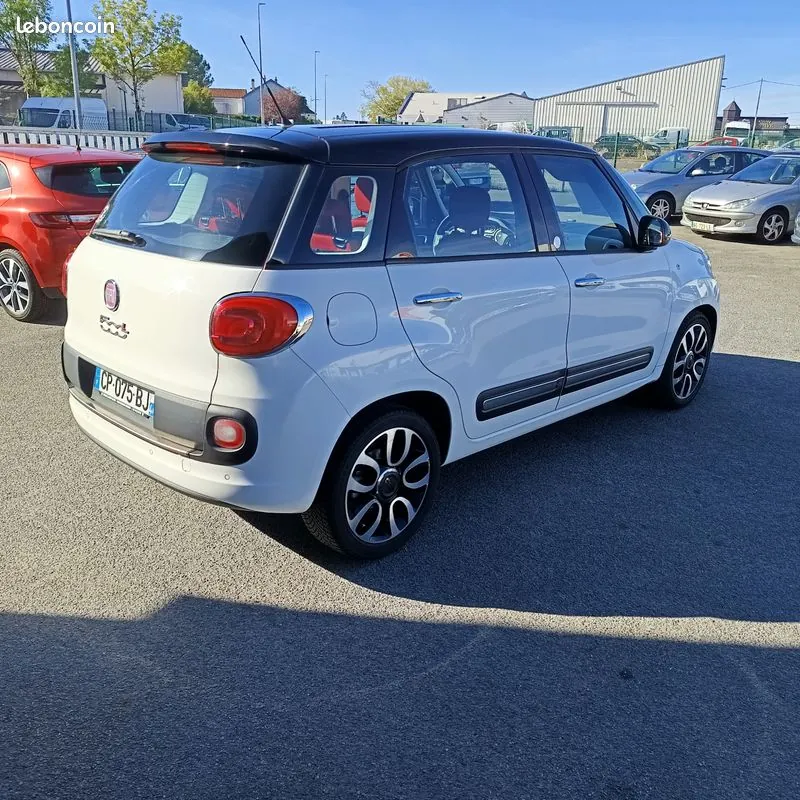 Fiat 500L 2012 photo 3