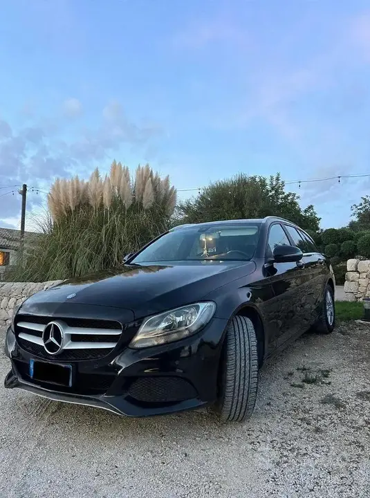 Mercedes-Benz C 2016 photo 2