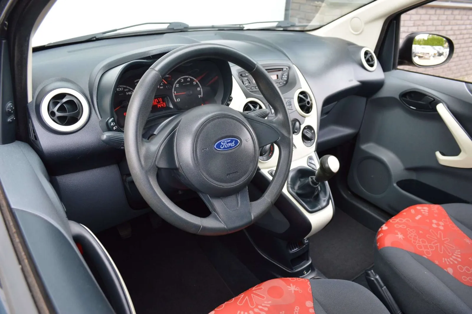 Ford Ka 2010 photo 3