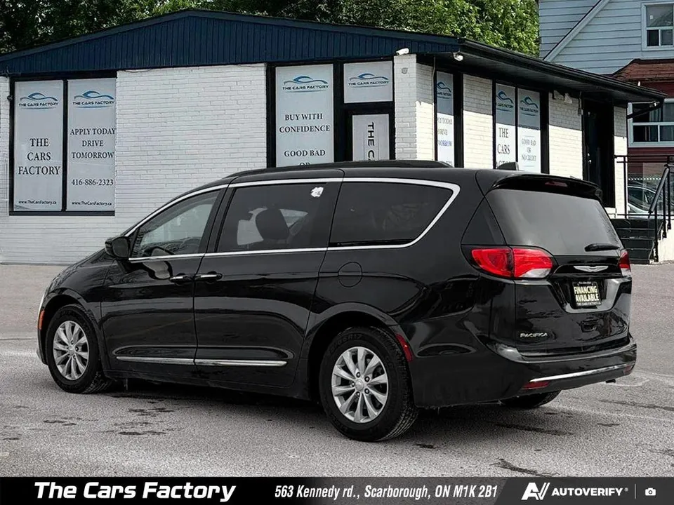Chrysler Pacifica 2017 photo 4