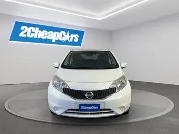 Nissan Note 2015 photo 3