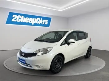 Nissan Note 2015 photo 2