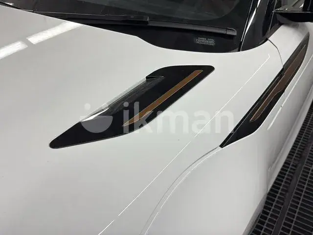 Land Rover Range Rover Evoque 2026 photo 5
