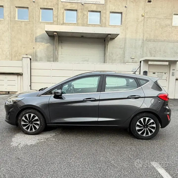 Ford Fiesta 2023 photo 5