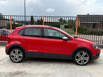 Volkswagen Polo 2012 photo 2