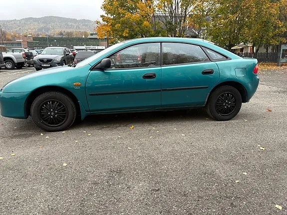 Mazda 323 1996 photo 4