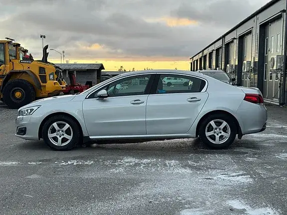 Peugeot 508 2016 photo 2